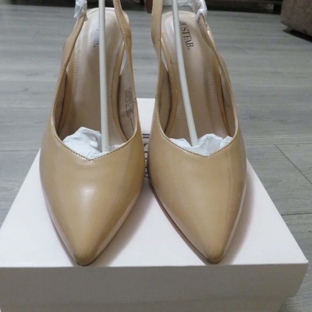 JustFab Nude Pointed-Toe Heels